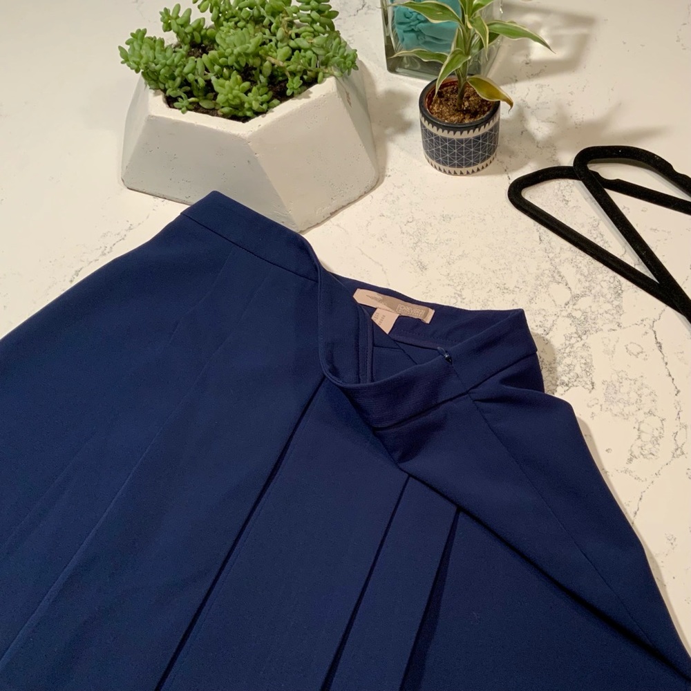 SOLD โ Forever 21 Contemporary Mini Skirt - Picture 5 of 5